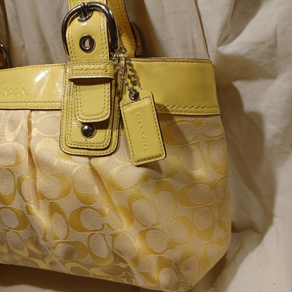 Coach business tote - Picture 4 of 11